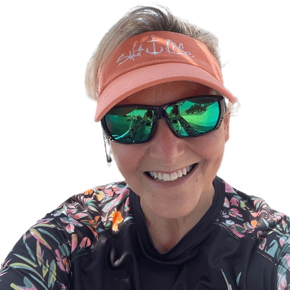 Meet your Posher, Robyn Marie - Picture 3 of 5